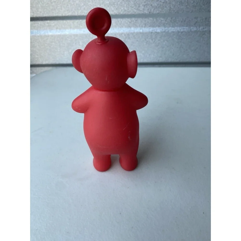 Vintage 1998 Teletubbies Po Red Vinyl Figure Toy ~5.75” Hasbro Ragdoll Squeaker